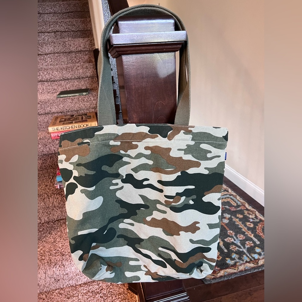 BAGGU Canvas Camo Tote Shoulder Bag - Picture 3 of 10